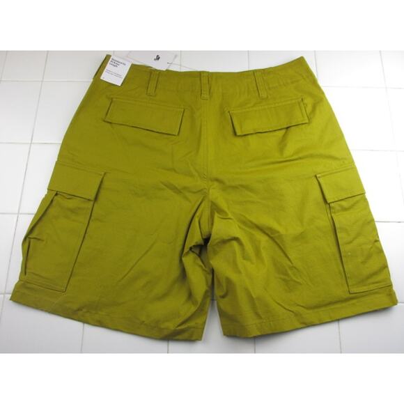 Nike SB Kearny Cargo Skate Shorts Bronzine Men's Size 36 FQ0424-716 - Picture 3 of 4